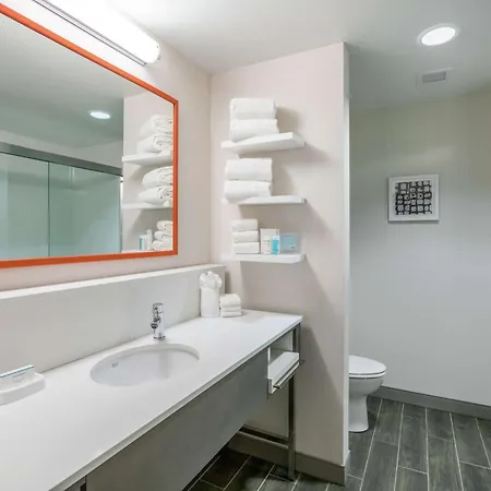 Hampton Inn & Suites Glenarden/Washington Dc Largo Esterno foto
